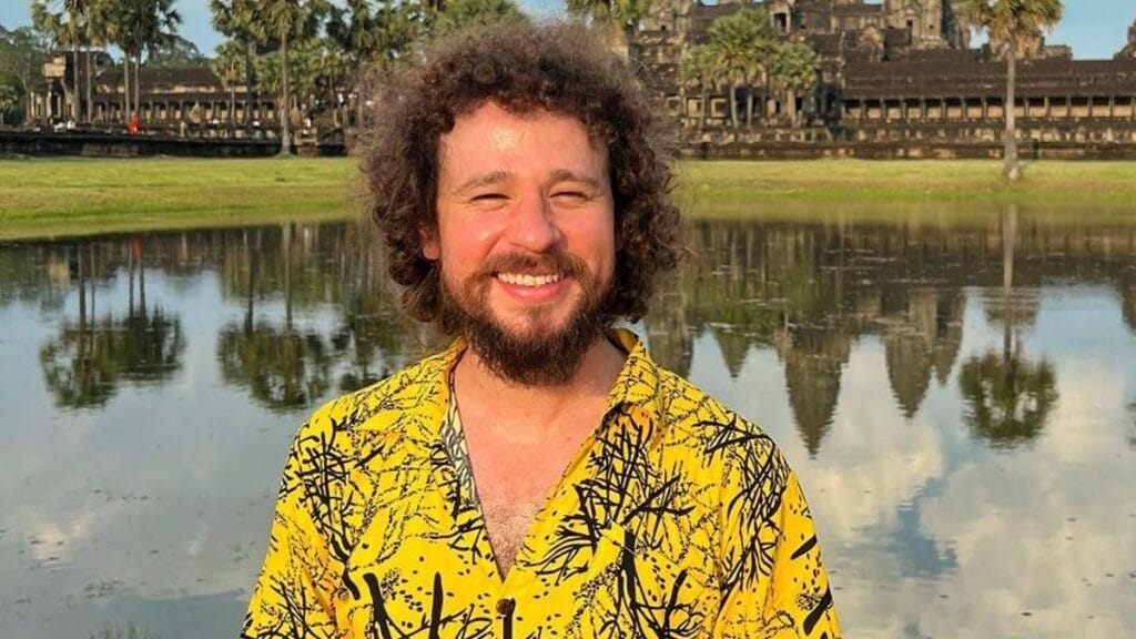 El youtuber Luisito Comunica, un ejemplo de marca personal exitosa basada en la curiosidad y los viajes.